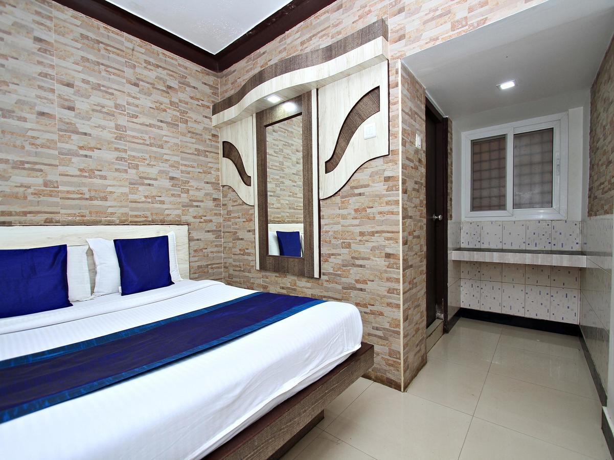 Hotel Pratham International Ooty Exteriör bild